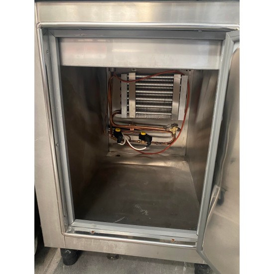 Μεταχειρισμένη ψυχόμενη βιτρίνα 50Χ85Χ130