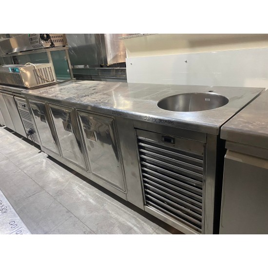 Μεταχειρισμένο ψυγείο πάγκος με λάντζα 220Χ70Χ86