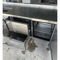 Μεταχειρισμένο Πόστο καφέ Ψυχόμενο με δυο Γούρνες και Rinser 340Χ70Χ86  