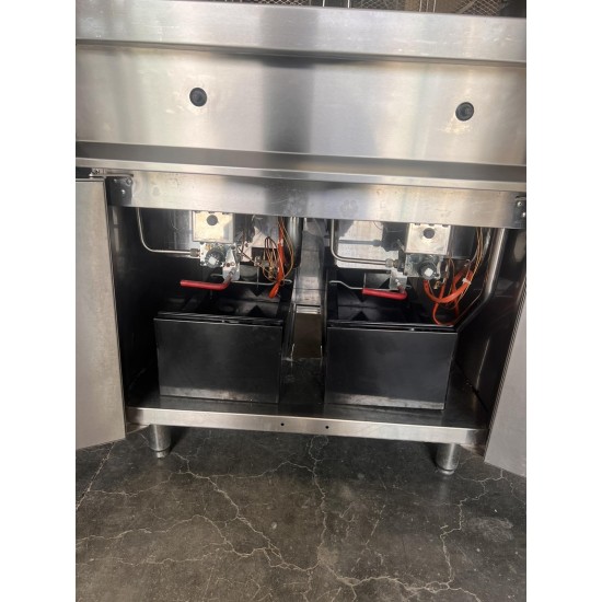 Μεταχειρισμένη Φριτέζα Διπλή Επιδαπέδια Aερίου ALUMINOX  20+20 λίτρα