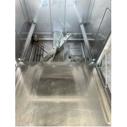 Μεταχειρισμένο Πλυντήριο πιάτων/ποτηριών Επιδαπέδιο MBM 60X65X130