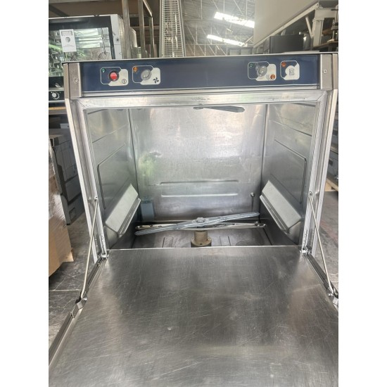 Μεταχειρισμένο Πλυντήριο πιάτων/ποτηριών Επιδαπέδιο SILANOS 58X61X122