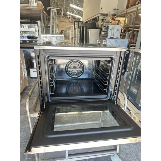 Μεταχειρισμένος ηλεκτρικός φούρνος μάρκας Smeg  60x50x60