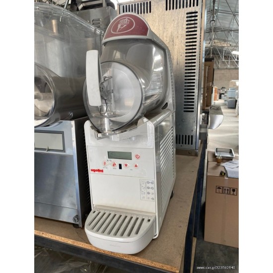 Μεταχειρισμένη γρανιτομηχανή & Soft ice cream Ugolini 
