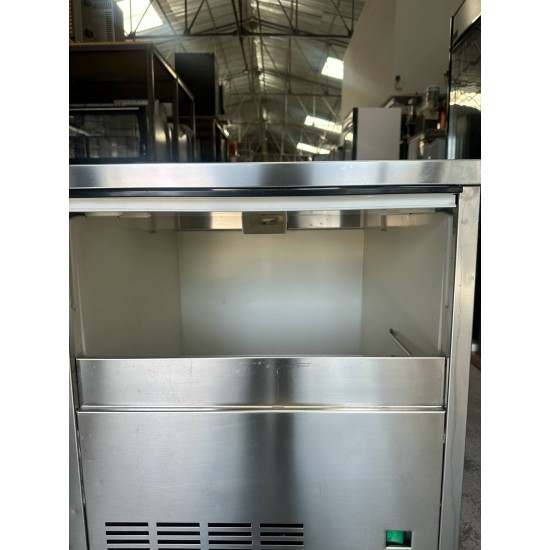 Μεταχειρισμένη Παγομηχανή για Τρίμμα BELOGIA P85A 50Χ66Χ85