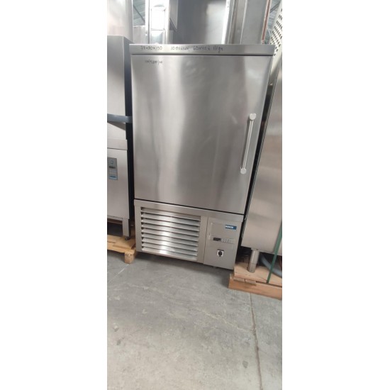 Μεταχειρισμένο Blast Chiller IRINOX M.HC 101/35 78X80X150 Θάλαμος Ταχείας Ψύξης