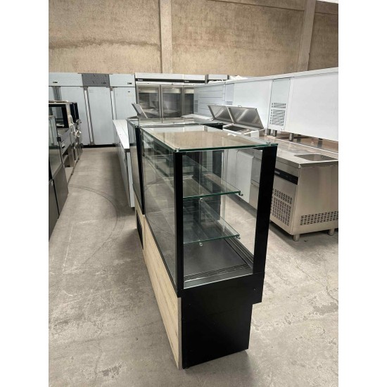 Μεταχειρισμένο Σετ Βιτρίνες Επιδαπέδιες Θερμαινομενη 100Χ50Χ125 και Ψυχομενη 76Χ73Χ125