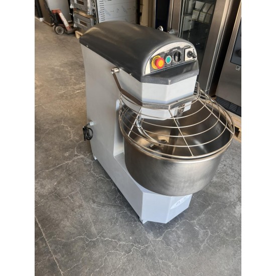 Ταχυζυμωτήριο Μεταχειρισμένο  50 Λίτρων με Δυο Ταχύτητες