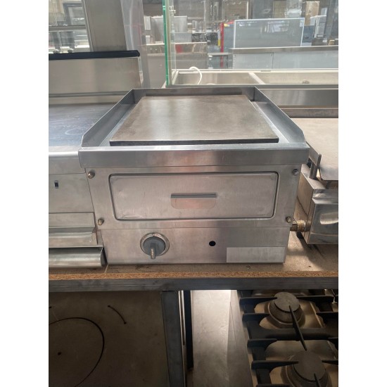 Μεταχειρισμένο πλατό ηλεκτρικό